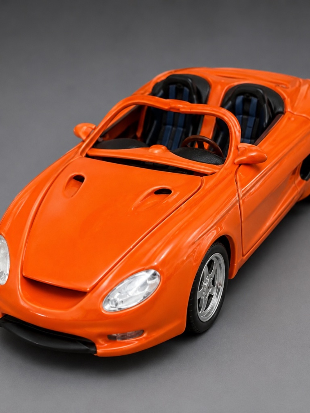 Maisto Special Edition Ford Mustang Mach III Concept Roadster 1:18 Scale Diecast